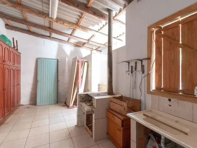 Imagem 16: Casa para Venda - 220M², 3 Dormitórios, Sendo 2 Suites, 2 Vagas - Coronel Aparício
