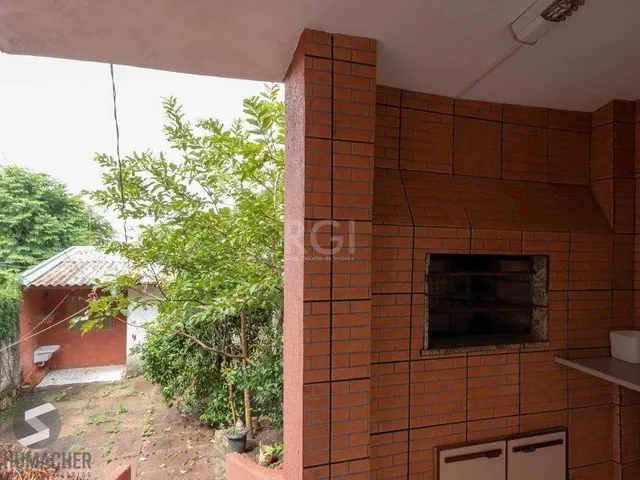 Imagem 3: Casa para Venda - 220M², 3 Dormitórios, Sendo 2 Suites, 2 Vagas - Coronel Aparício