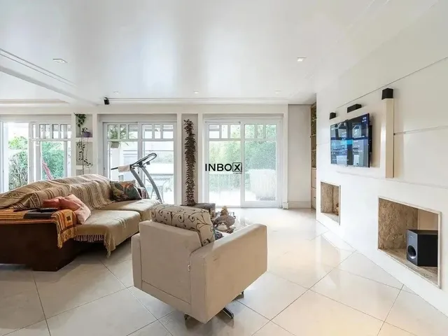 Imagem: Casa em Condomínio com 5 Suítes, 375M²