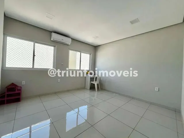 Imagem 3: Casa Duplex em Condomínio com 3 Suítes no Morros