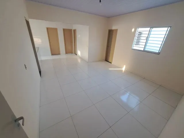 Imagem 3: Casa Bem Localizada, 2 Andares, 16 Cômodos - Dirceu