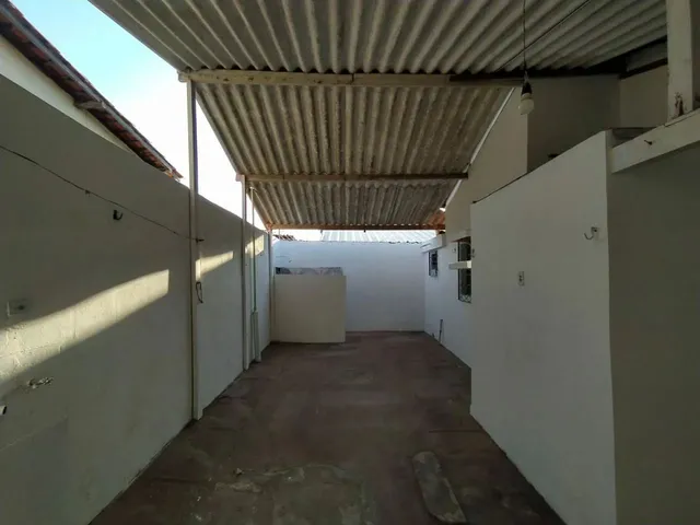 Imagem 5: Vende-Se: Casa + Ponto Comercial