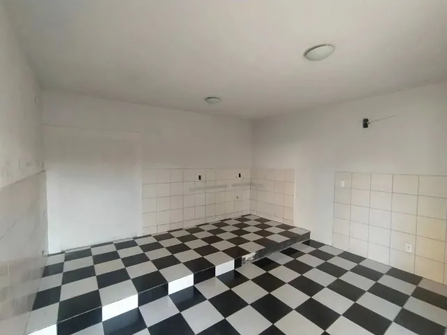 Imagem 7: Vende-Se: Casa + Ponto Comercial