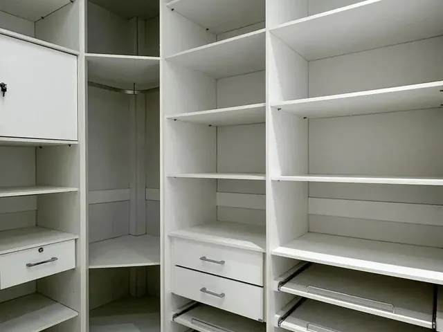 Imagem 15: S-Apartamento com 97M2, com 3 Quartos, 1 Suíte com Closet no Bairro de Fátima