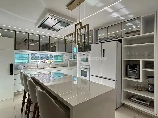 Imagem 4: Cs - Imóvel para Venda com 315 Metros Quadrados com 5 Quartos em Jóquei - Teresina - Pi