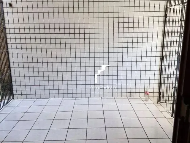 Imagem 2: Casa com 4 Dormitórios À Venda, 172 M² por R$ 700.000,00 - Aeroporto - Teresina/Pi