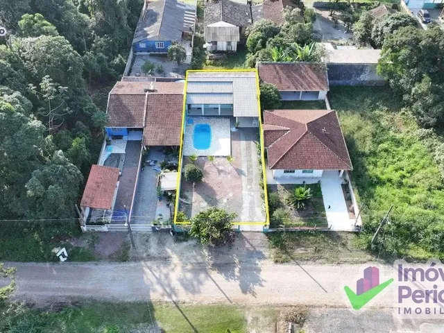 Imagem: Casa Mobiliada com Piscina no Balneário