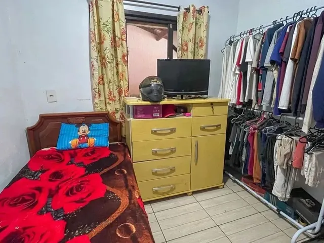Imagem 5: Casa com Piscina e com 6 Quartos