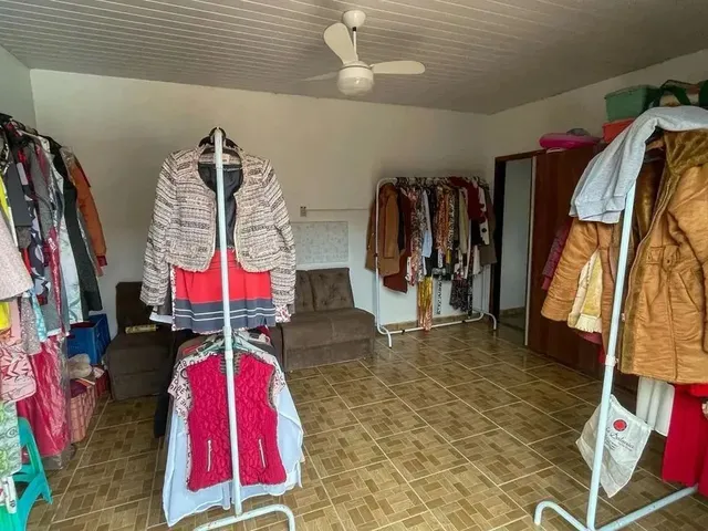Imagem 16: Casa com Piscina e com 6 Quartos