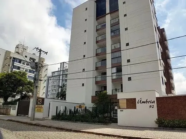 Imagem: O apartamento possui 3 Dormitórios, 2 Banheiros, 2 Vagas