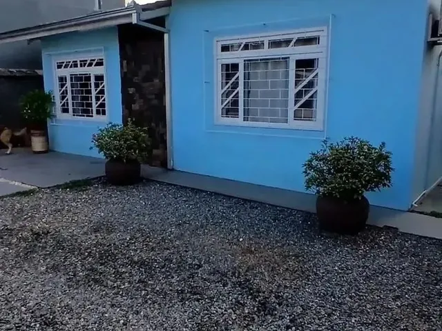 Imagem 4: Casa com 3 Dormitórios Sendo 1 Suíte e 1 Vaga de Garagem em Joinville/Sc