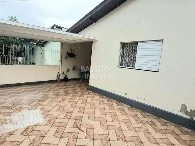 Imagem: Casa com 3 Quartos no Bairro Trindade em