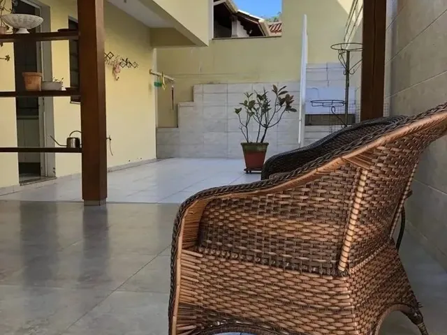 Imagem 8: Linda Casa no Pantanal- Florianópolis