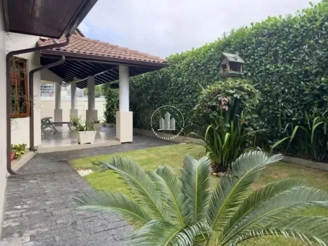 Imagem 6: Casa com 5 Quartos, 3 Vagas e 307.97M²