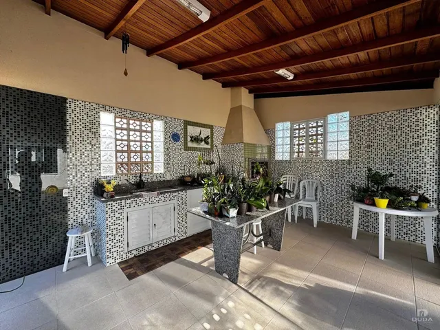 Imagem: Casa com Espaço Gourmet e 4 Dormitórios