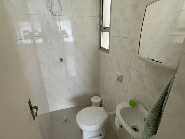 Imagem 13: Apartamento com 3 Quartos na Rua Lauro Linhares