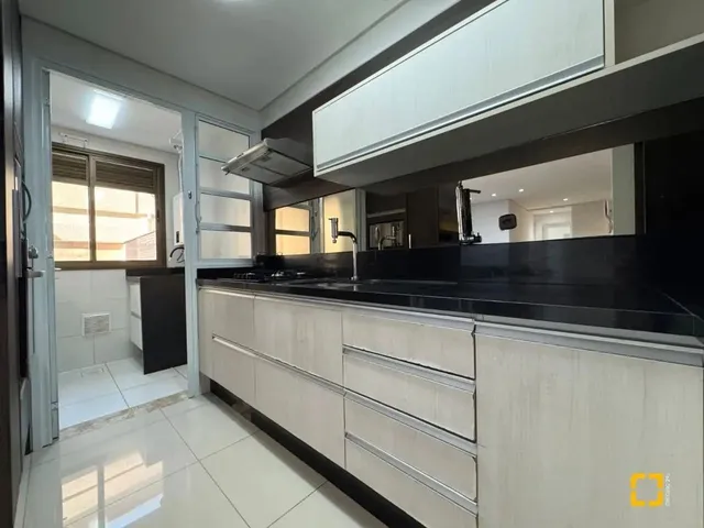 Imagem 4: Trindade I Apartamento Garden Semi-Mobiliado com 2 Suítes e 2 Vagas de Garagem