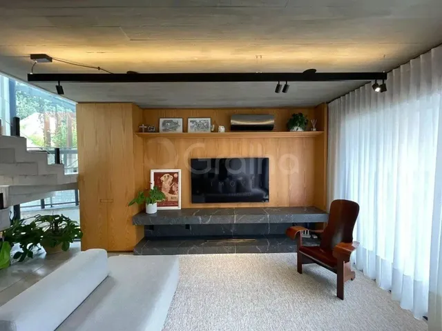 Imagem 16: Casa para Venda em Florianópolis, Canto da Lagoa, 3 Dormitórios, 3 Suítes, 4