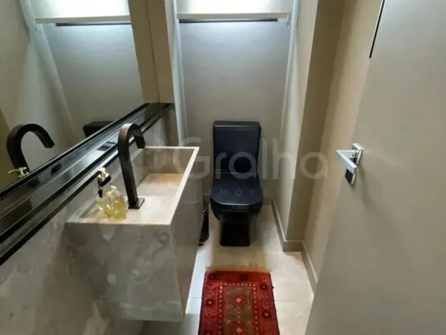 Imagem 10: Casa para Venda em Florianópolis, Canto da Lagoa, 3 Dormitórios, 3 Suítes, 4