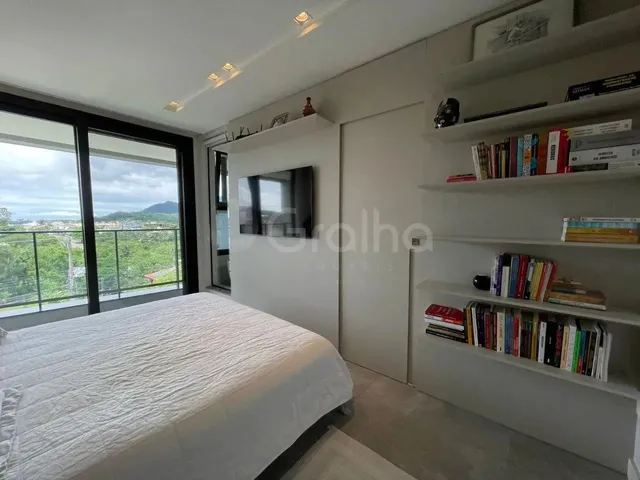 Imagem 5: Casa para Venda em Florianópolis, Canto da Lagoa, 3 Dormitórios, 3 Suítes, 4