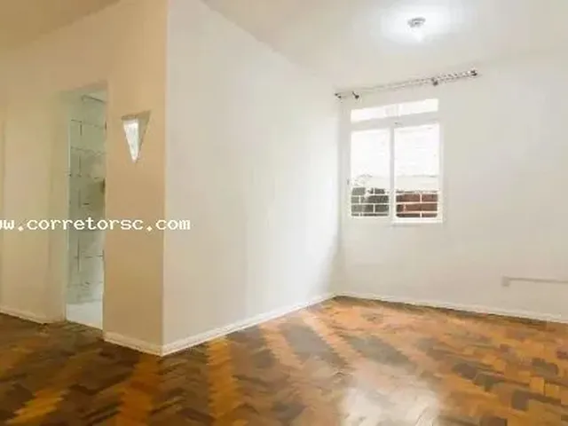 Imagem 15: Apartamento para Venda em Florianópolis, Trindade, 1 Dormitório, 1 Banheiro, 1 Vaga