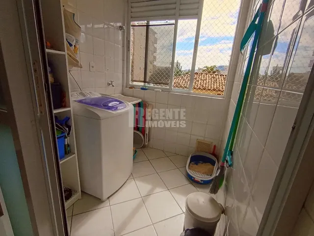 Imagem 2: Apartamento À Venda com 2 Dormitórios Sendo 1 Suíte no Bairro Trindade Em