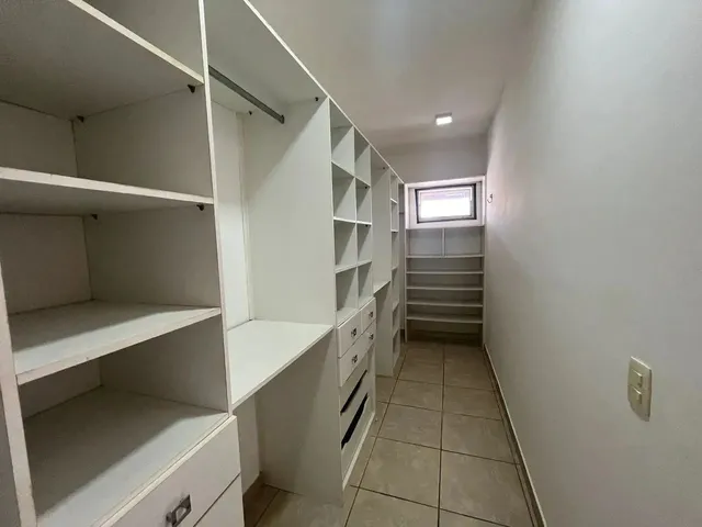 Imagem 2: Duplex no Parco Della Veritá com 04 Quartos