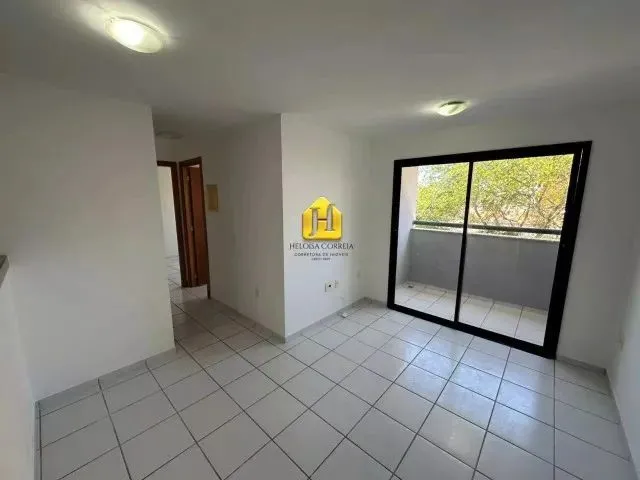 Imagem: O apartamento possui 2 Dormitórios, 1 Suíte, 1 Banheiro,
