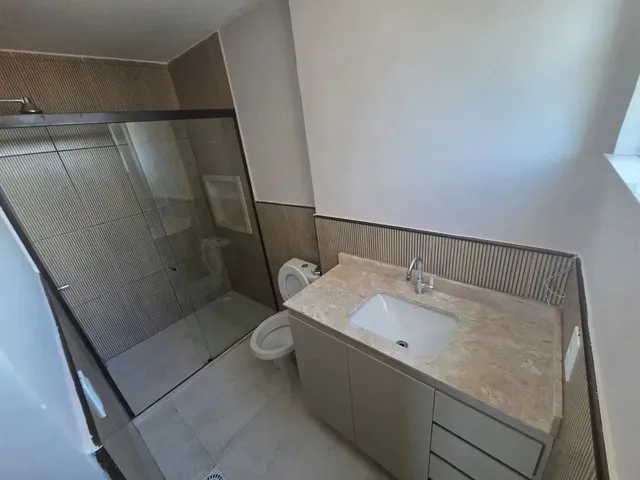 Imagem 3: Imóvel para Venda com 182 Metros Quadrados com 3 Quartos em Praia de Iracema - Fortaleza