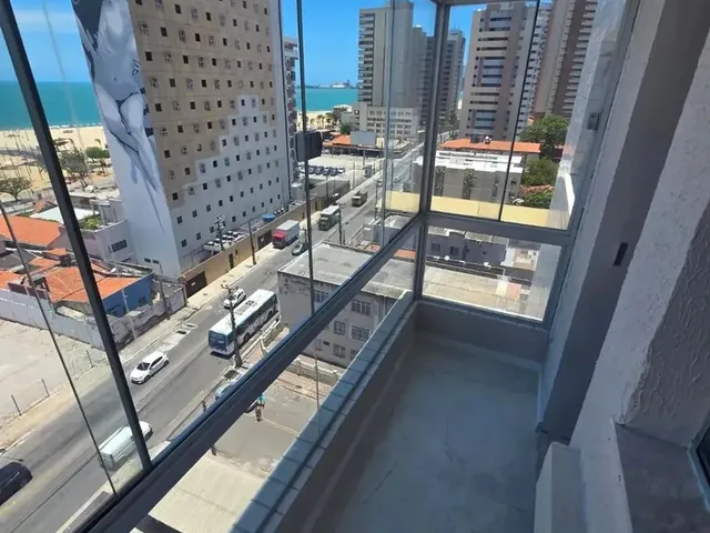 Imagem 6: Imóvel para Venda com 182 Metros Quadrados com 3 Quartos em Praia de Iracema - Fortaleza