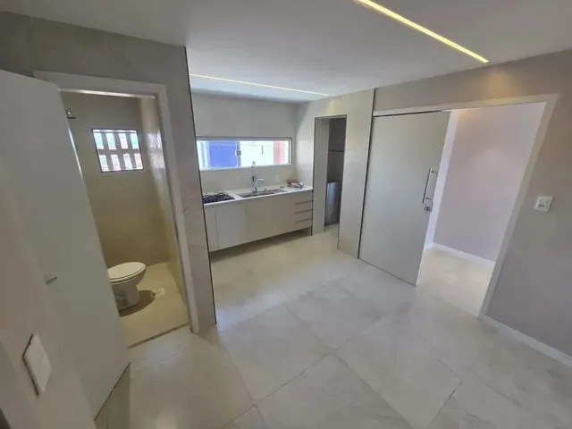Imagem 16: Imóvel para Venda com 182 Metros Quadrados com 3 Quartos em Praia de Iracema - Fortaleza