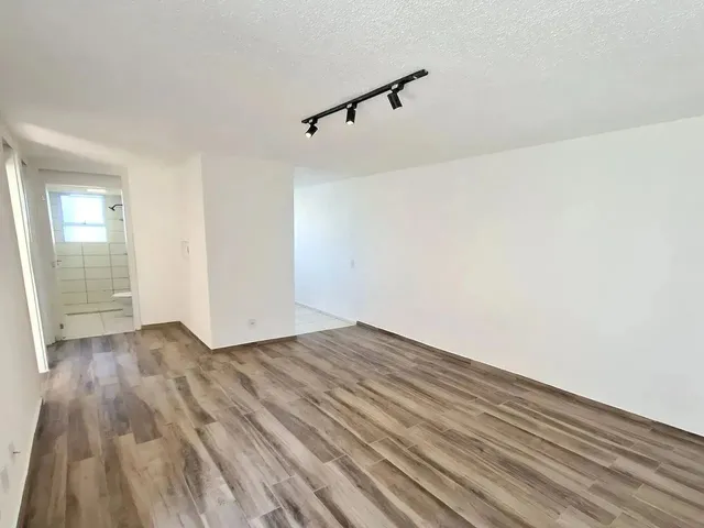 Imagem 10: Condominio Conquista Bosque; Apartamento Terréo com Garden! Cód . 9B4N3E