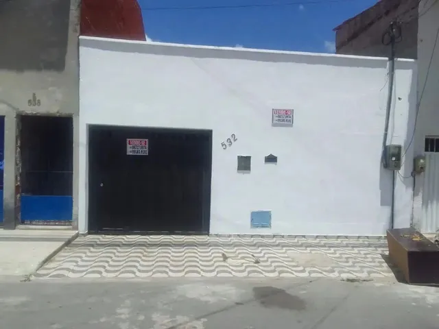 Imagem: Casa À Venda em Rua Pública, Jangurussu