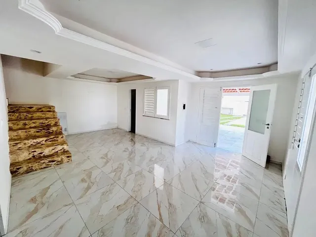 Imagem 12: Casa À Venda no Edson Queiroz - Esquina - Terreno 500M2 - 342M2 Construída - 3 Suites