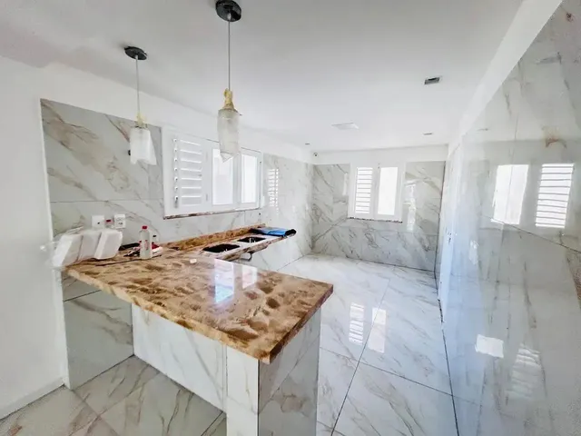 Imagem 15: Casa À Venda no Edson Queiroz - Esquina - Terreno 500M2 - 342M2 Construída - 3 Suites