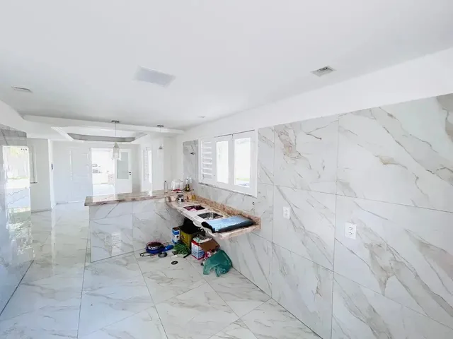 Imagem 16: Casa À Venda no Edson Queiroz - Esquina - Terreno 500M2 - 342M2 Construída - 3 Suites