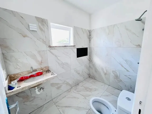 Imagem 2: Casa À Venda no Edson Queiroz - Esquina - Terreno 500M2 - 342M2 Construída - 3 Suites