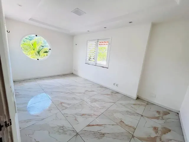 Imagem 13: Casa À Venda no Edson Queiroz - Esquina - Terreno 500M2 - 342M2 Construída - 3 Suites