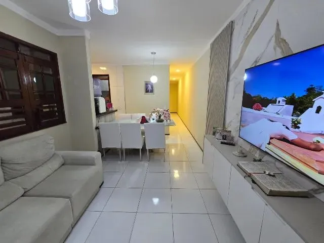 Imagem 13: Casa com Três Quartos Sendo Dois Suítes no Coaçu - 88M²