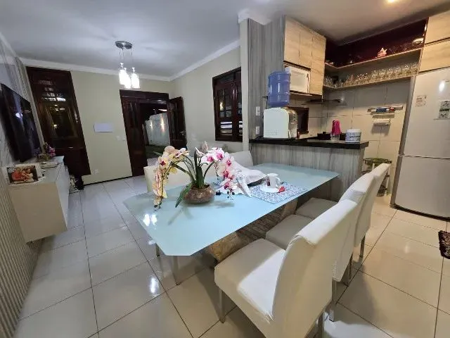 Imagem 10: Casa com Três Quartos Sendo Dois Suítes no Coaçu - 88M²