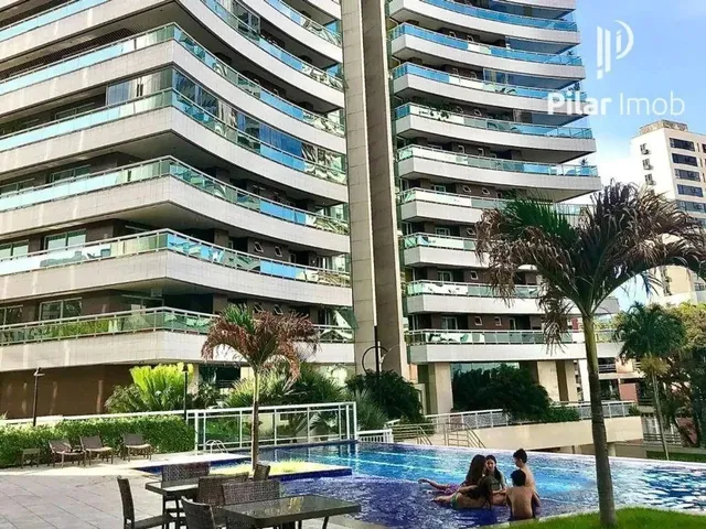 Imagem: Cobertura com 4 Dormitórios À Venda, 518