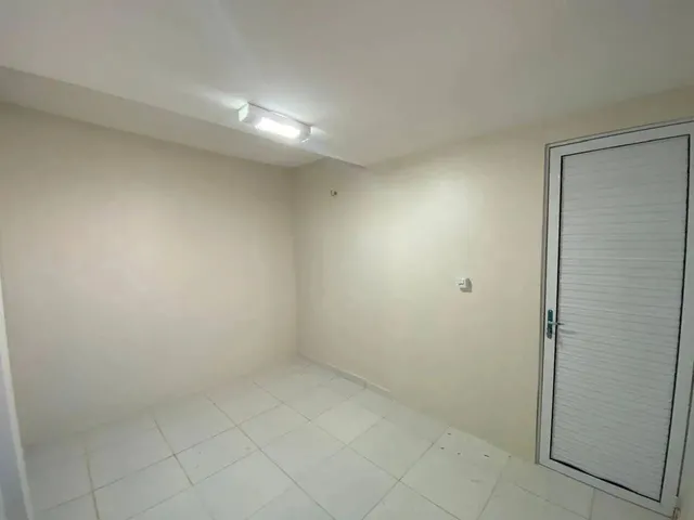 Imagem 9: Casa com 02 Quartos para Alugar no Prefreito José Walter - Fortaleza/Ce