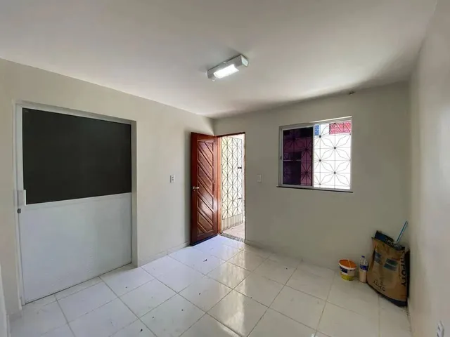 Imagem 2: Casa com 02 Quartos para Alugar no Prefreito José Walter - Fortaleza/Ce