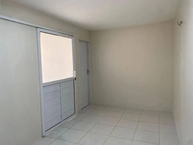 Imagem 10: Casa com 02 Quartos para Alugar no Prefreito José Walter - Fortaleza/Ce