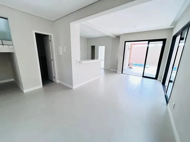 Imagem 8: Casa em Condomínio na Maraponga - 245M2 - 4 Suítes - 4 Vagas - Lazer Completo