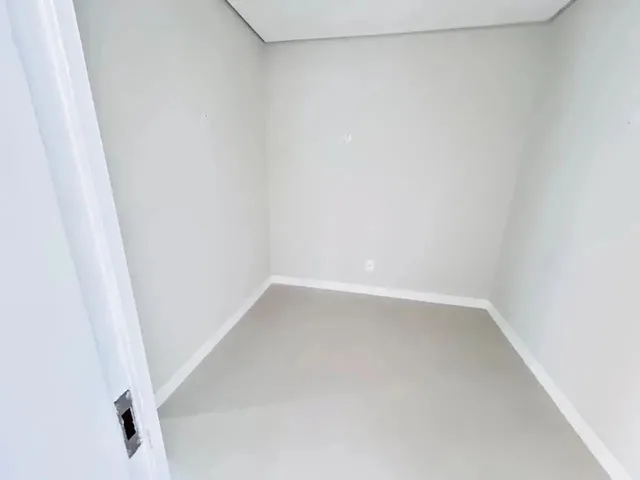 Imagem 13: Casa em Condomínio na Maraponga - 245M2 - 4 Suítes - 4 Vagas - Lazer Completo