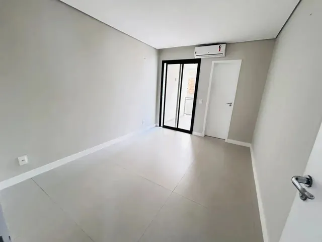 Imagem 12: Casa em Condomínio na Maraponga - 245M2 - 4 Suítes - 4 Vagas - Lazer Completo