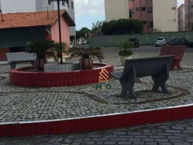 Imagem 11: Apartamento com 3 Dormitórios À Venda, 75 M² por R$ 240.000,00 - Jóquei Clube