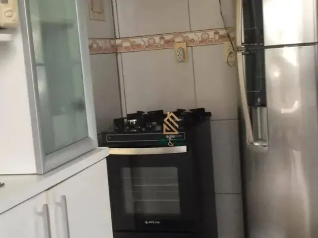 Imagem 2: Apartamento com 3 Dormitórios À Venda, 75 M² por R$ 240.000,00 - Jóquei Clube
