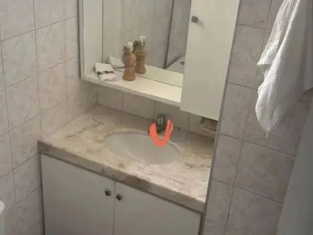 Imagem 16: Apartamento com 3 Dormitórios À Venda, 101 M² por R$ 400.000,00 - Meireles